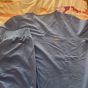 Figs XL top and pants for $35